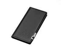 Длинная черная металлическая лента