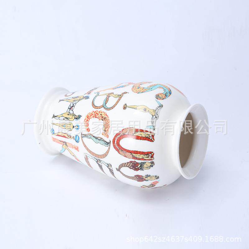 个性潮流字母陶瓷花瓶现代家居软装装饰花瓶摆件桌面插花花器