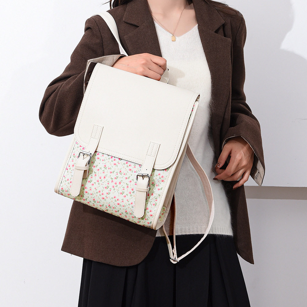 26新款碎花双肩包甜美女士休闲双肩背包多层大容量女包日常通勤包