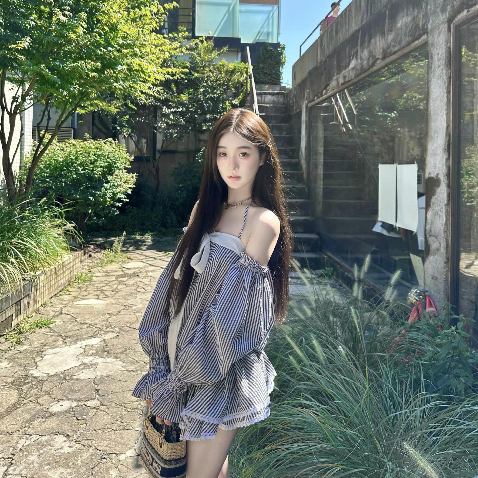 复古条纹蝴蝶结甜辣妹露
