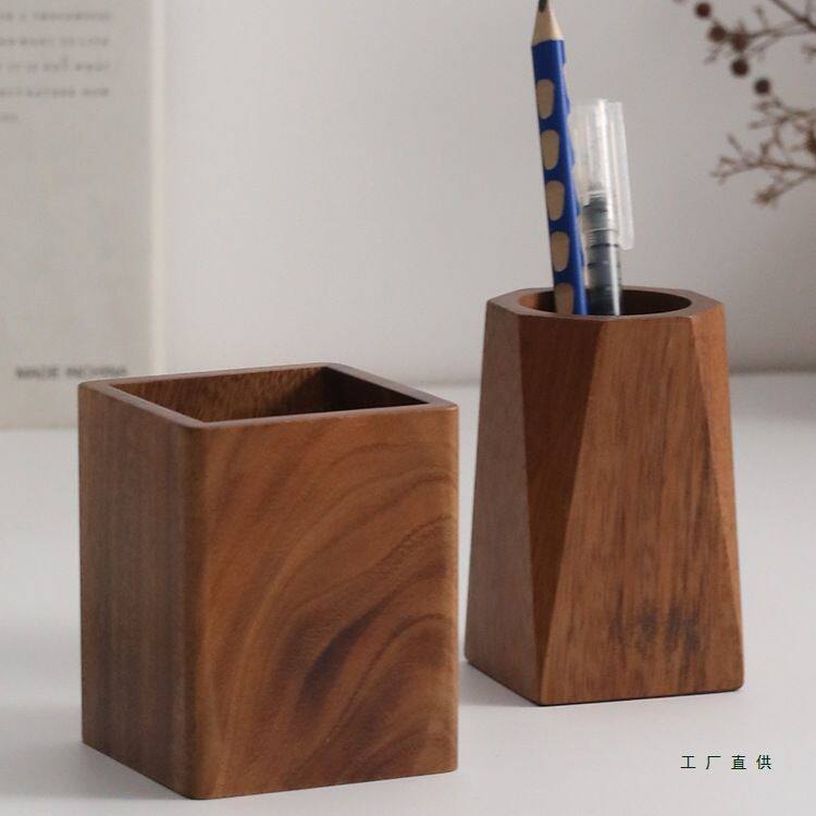 实木笔筒木质笔桶办公室桌面收纳盒创意高级可爱摆件胡桃木文具