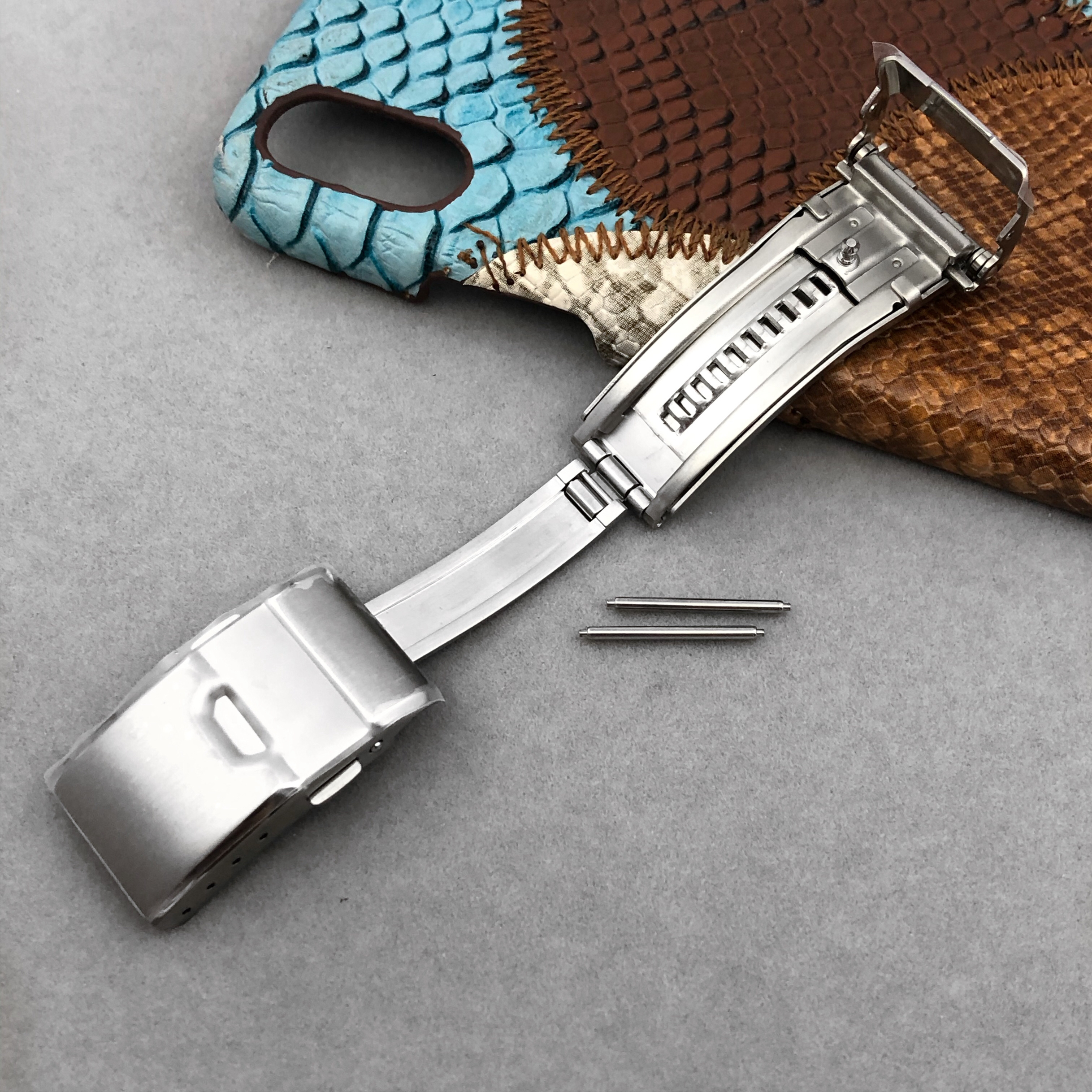 梦诗纯适配精工潜水罐头SBBN015/SBBN017SBBN031 SBBN035表扣18mm