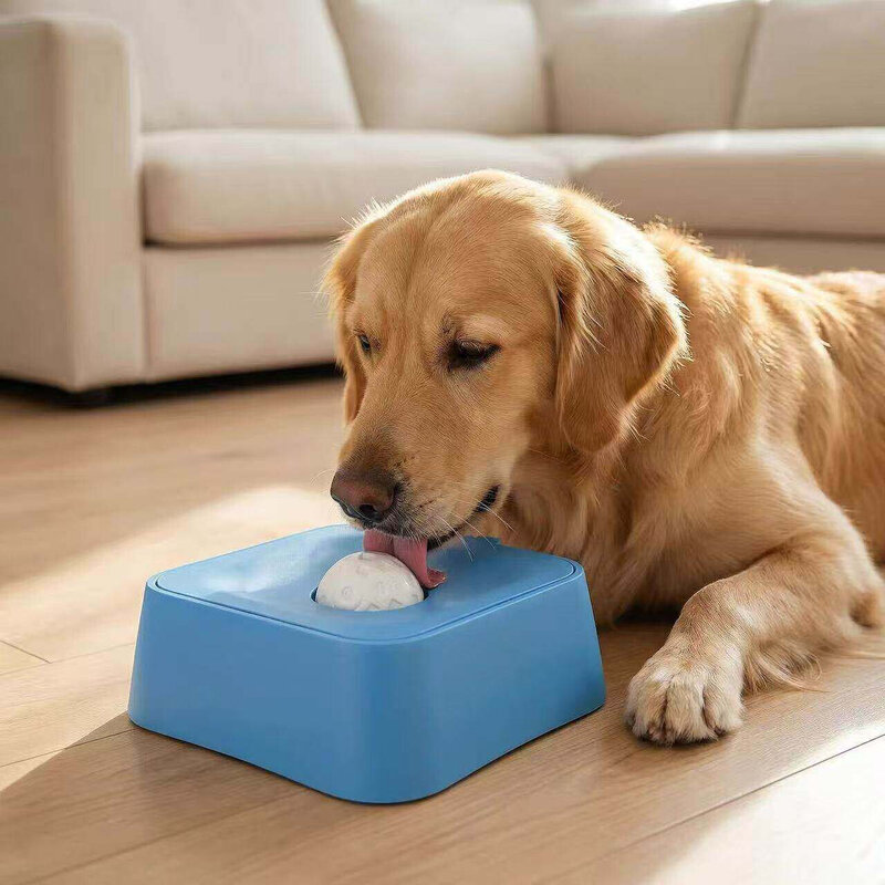 慢食碗狗狗猫咪小中大型犬湿粮水盆一体舔舔球宠物酸奶罐头舔食盘图片