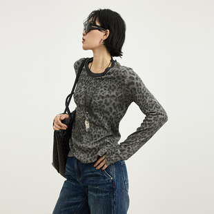 斑谧 百搭修身 经典 豹纹上衣女柔软舒适时尚 显瘦 圆领新款 十三粥