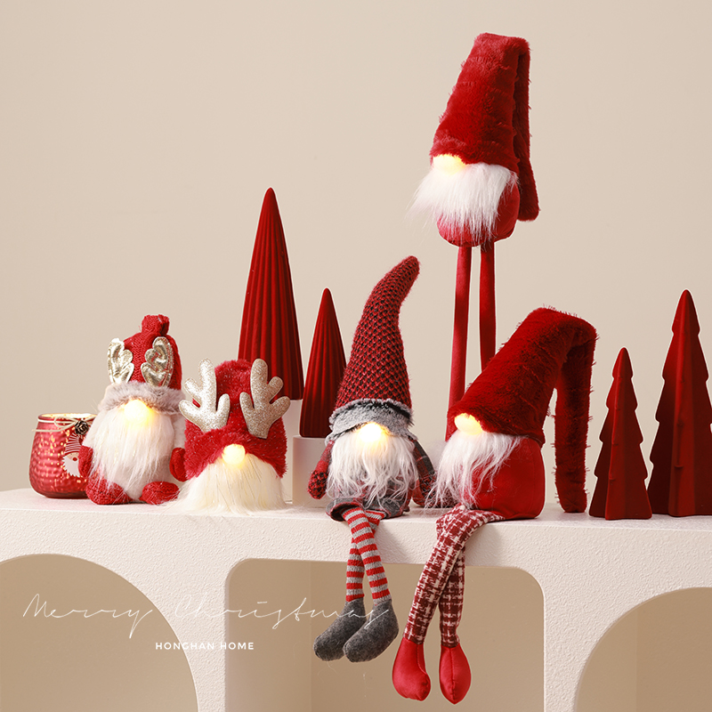 红色系带灯圣诞公仔娃娃