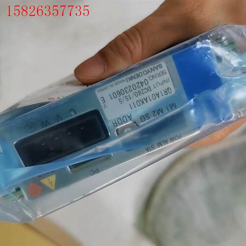 川崎机器人迷你柜伺服销售QR1A01AK011,有4个,(议价)