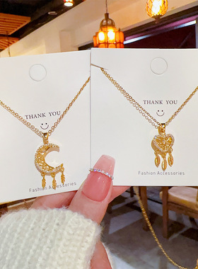 ins爱心轻奢小众吊坠新款月亮锁骨链设计颈链气质钛钢项链饰品女