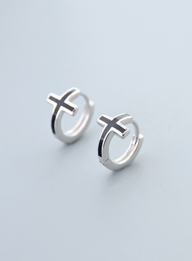 925银耳环女个性黑色十字架耳扣男简约小众精致百搭养耳洞不用摘