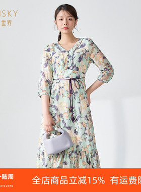 umisky优美世界女装正品春季艺术感水墨印花V领a字连衣裙SI1D1004