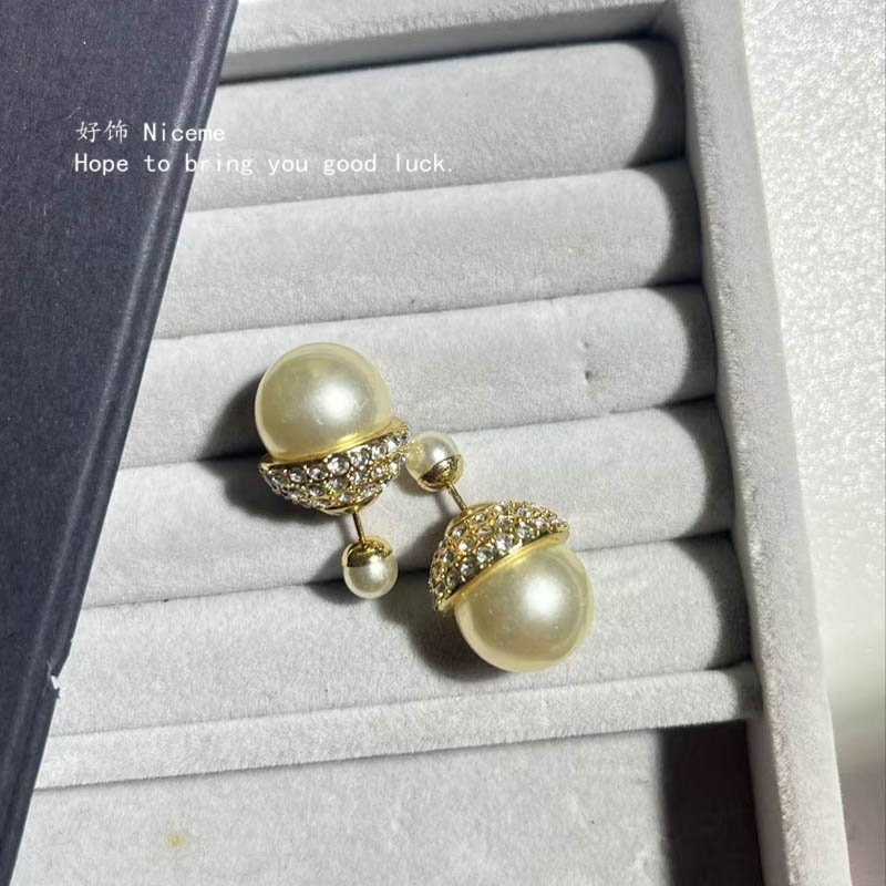 简约百搭珍珠字母爱心耳环