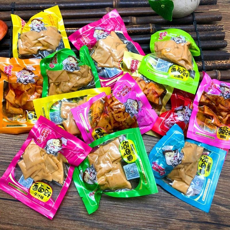宋大妈香卤豆干零食小吃卤味豆腐干辣条休闲零食批发五香麻辣烧烤