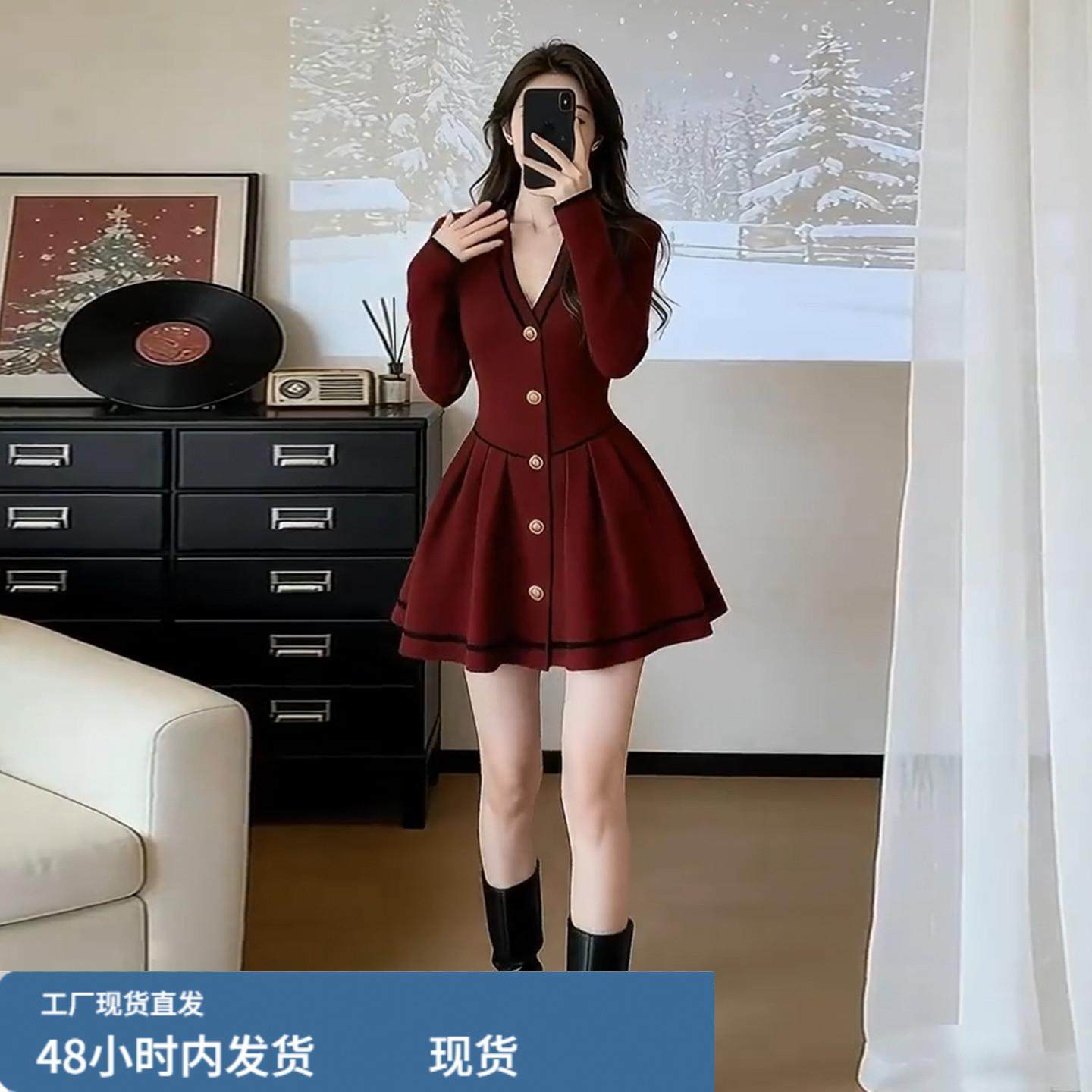 法式小香风V领连衣裙女秋冬季2025新款名媛气质收腰显瘦A字短裙子,运动/瑜伽/健身/球迷用品,瑜伽短裙,淘宝优惠券,粉丝福利购,淘宝优惠卷