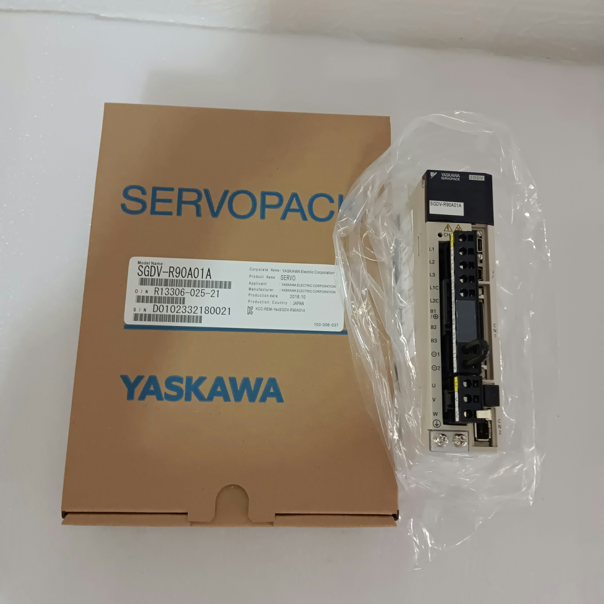 安川驱动器GDV-R90A01A/1R6A01A/2R8A01A/1R6A01B/2R8A01B002000