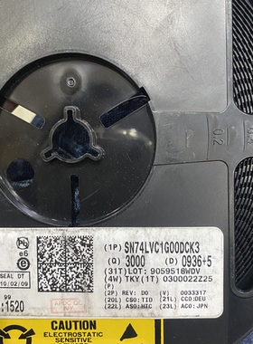 100只 全新原装现货SN74LVC1G00DCK3 09+ SC-70-5