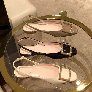 RV方扣漆皮2025春夏新款低跟平底单鞋半拖包头侧空凉鞋女鞋舒适