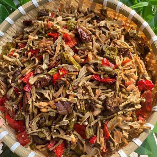 湖南邵阳老坛混合扎菜