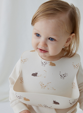 宝宝吃饭围兜防水硅胶辅食饭兜超软婴儿便携儿童围嘴防油防脏神器