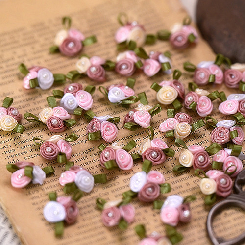 立体手缝三色小花服装布贴