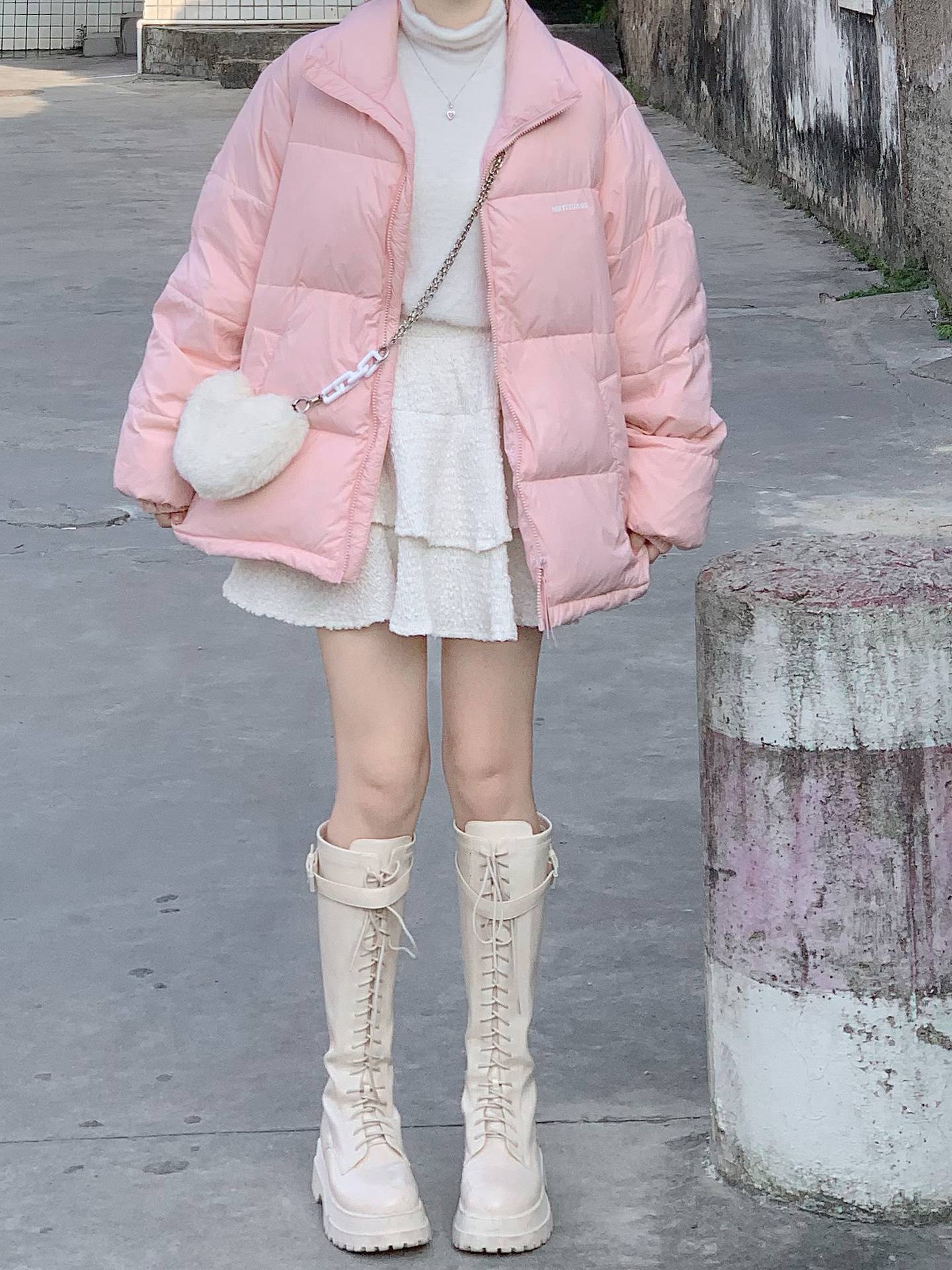 粉色羽绒服女短款2023新款小个子面包服宽松加厚学生立领冬季外套