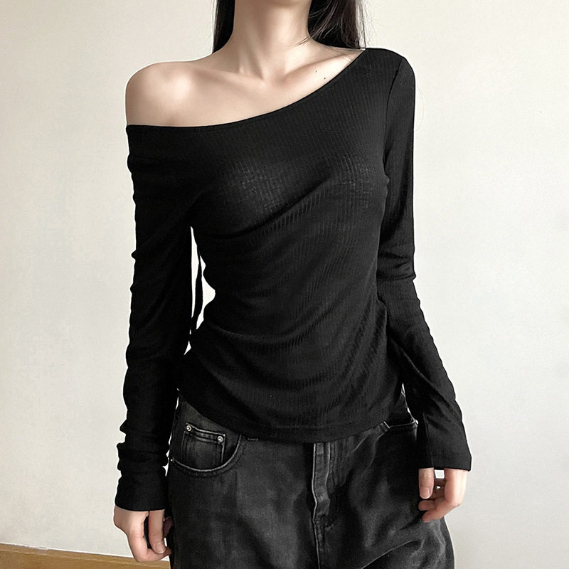 One collar lace up backless top 一字领系带露背纯色修身T恤衫