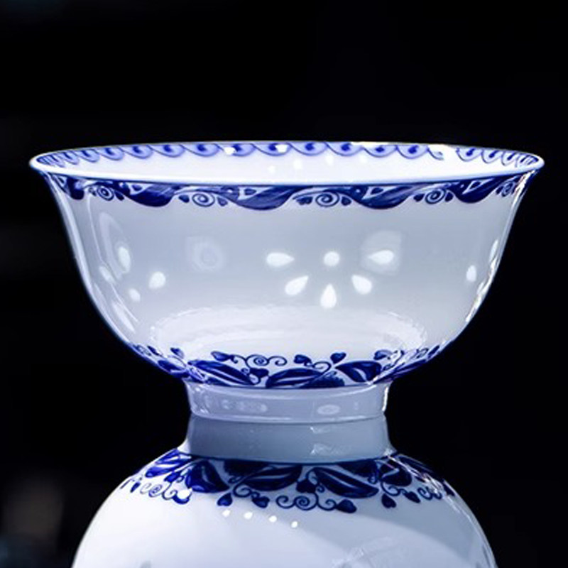 景德镇中式陶瓷釉下彩青花玲珑骨瓷碗碟盘餐具套组家用餐具单品