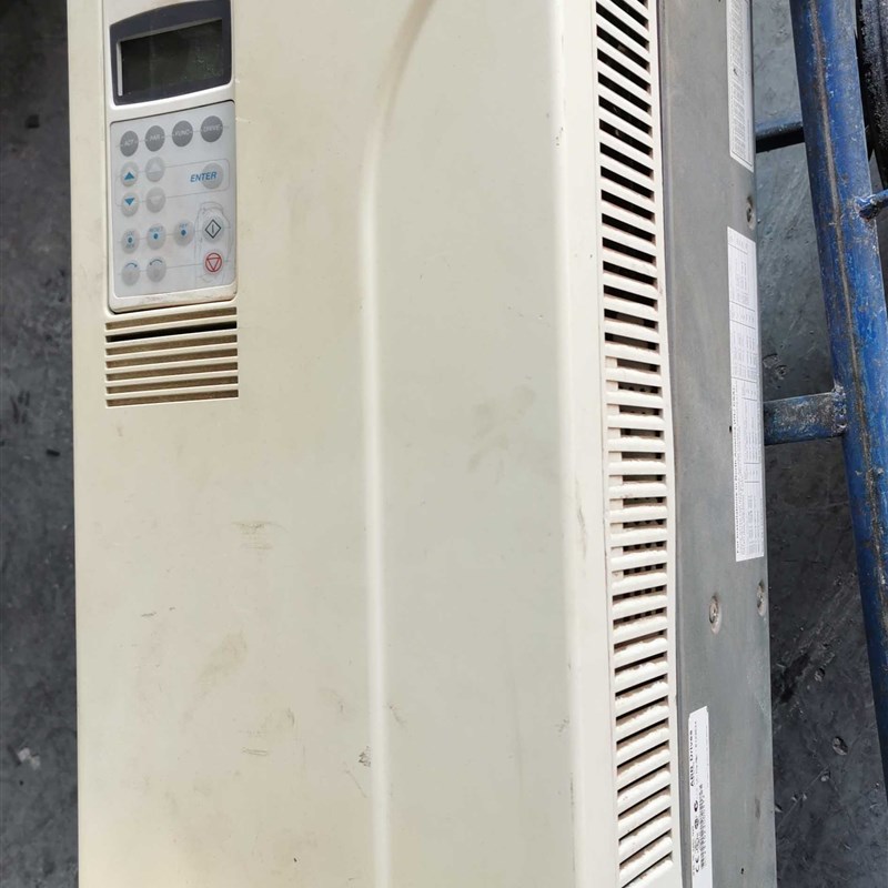 ABB800变频器55KW/ACS800-04-0075-3+P901实物图包好用