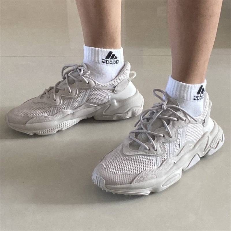 阿迪达斯防滑耐磨男女系带休闲鞋图片