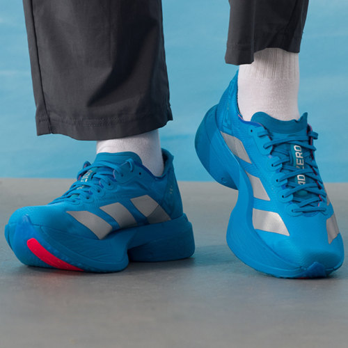 阿迪男子低帮休闲运动鞋