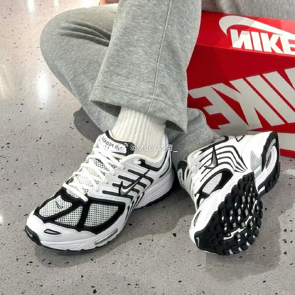 Nike耐克男女Air Pegasus黑白简约百搭网面透气运动鞋HQ5718-101