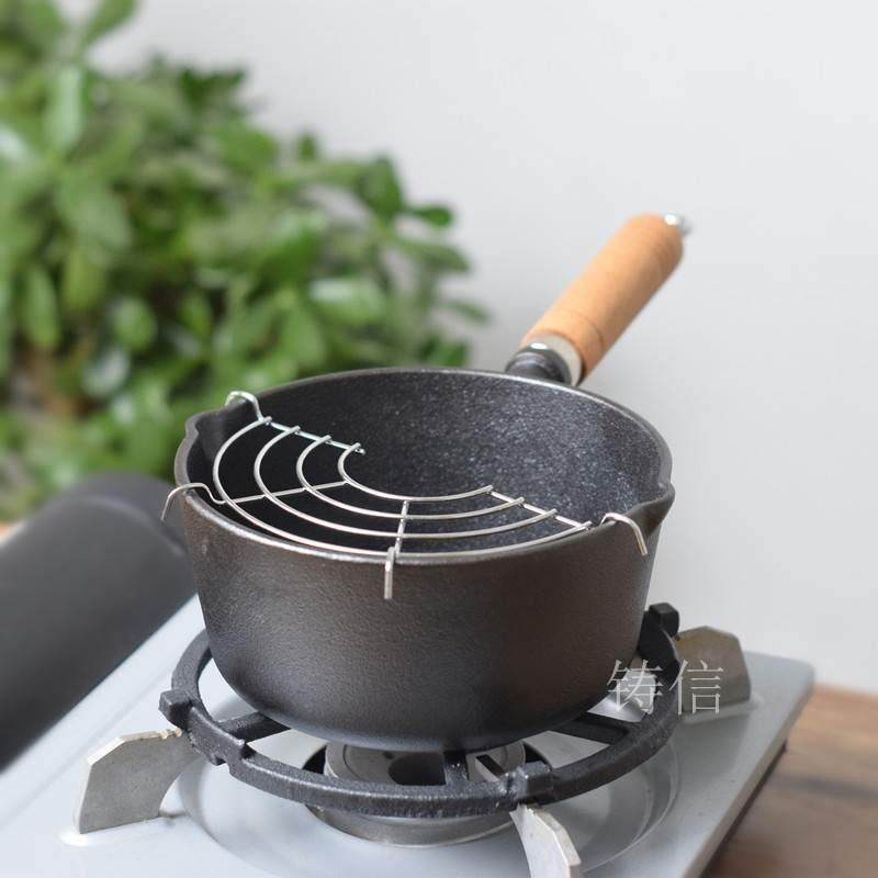 铸铁加深热油锅泼油炸锅不粘煎蛋锅平底浇油锅迷你呛油淋油小铁锅,厨房/烹饪用具,煎锅/平底锅,淘宝优惠券,粉丝福利购,淘宝优惠卷