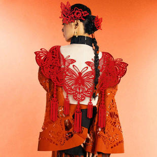 新年拍照道具新中式国风非遗剪纸云肩披肩头饰女童马年儿童装饰