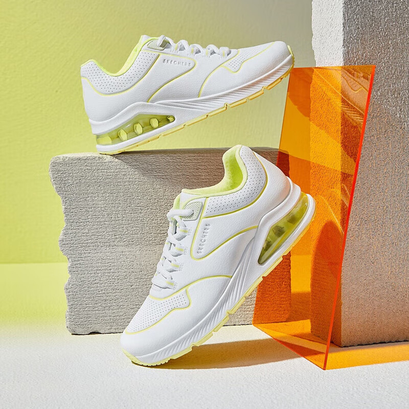 Skechers透气运动女子系带小白鞋