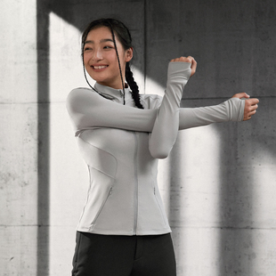 P324W065 女士运动修身 Skechers斯凯奇针织健身服外套休闲秋季 新款