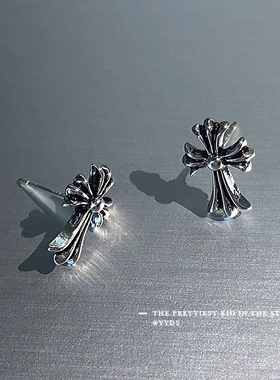 yyds复古嘻哈十字架耳钉女小众设计感朋克风耳环2025年新款潮耳饰