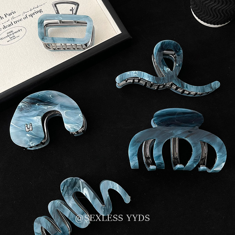 超好看的抓夹高级感2025新款