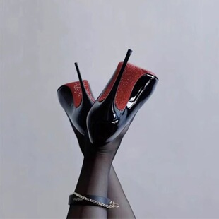 2025新款红底水钻高跟鞋女黑色浅口漆皮细跟性感职业时尚尖头单鞋