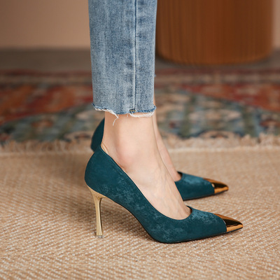 金属铁头绒面高跟鞋子女春季2026年新款气质高端别致尖头黑色细跟