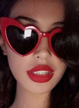 欧美新款爱心女士太阳镜15983 可爱桃心墨镜 潮流心形太阳眼镜