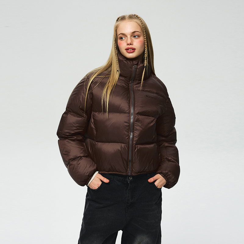 美拉德立领短款刺绣面包羽绒服