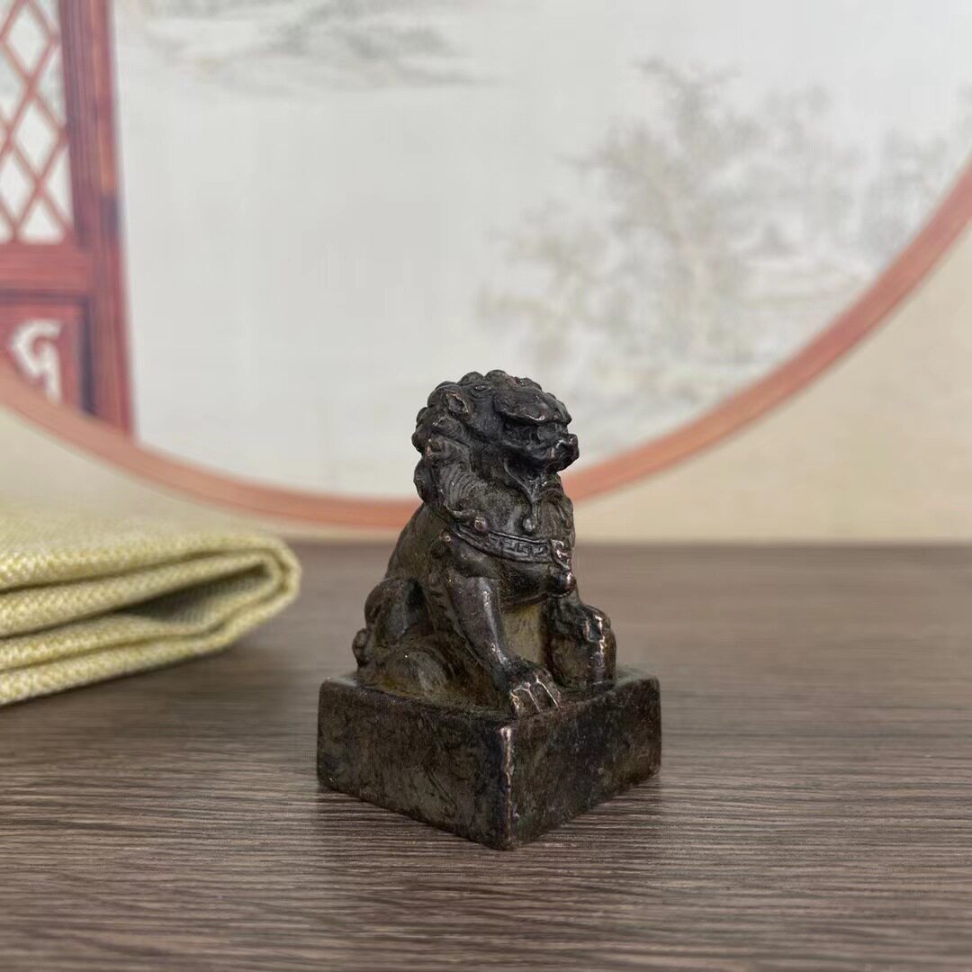古董旧货狮子印章老铜器仿古做旧老物件守门狮文房摆件四方铜印章