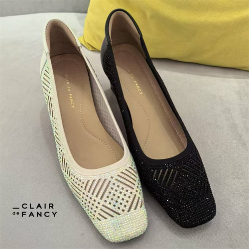 CLAIR de FANCY春夏新品25年浅口方头牛皮冲孔女低跟单鞋1580150