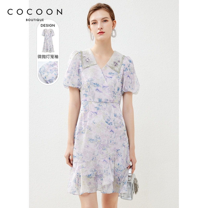 可可尼cocoon碎花连衣裙不规则下摆小翻领印花裙春夏