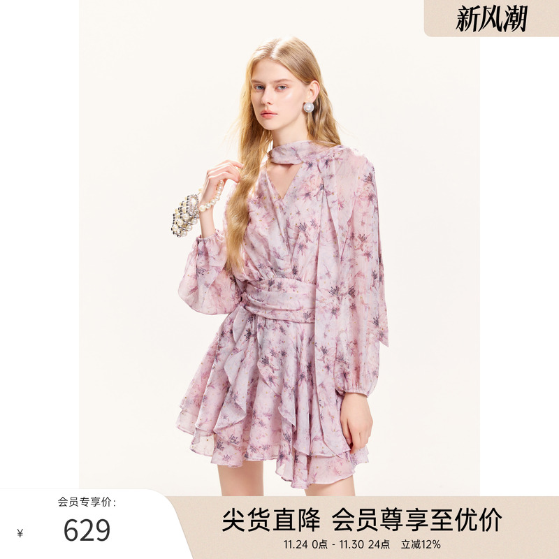 MISSCOCOON法式碎花连衣裙度假风紫色飘带领收腰茶歇裙秋款