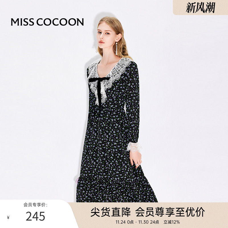 MISSCOCOON优雅小碎花蕾丝大V领修身连衣裙秋款