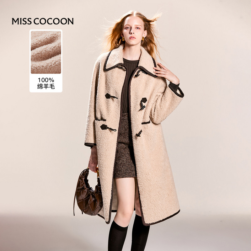 MISSCOCOON复古大衣牛角扣