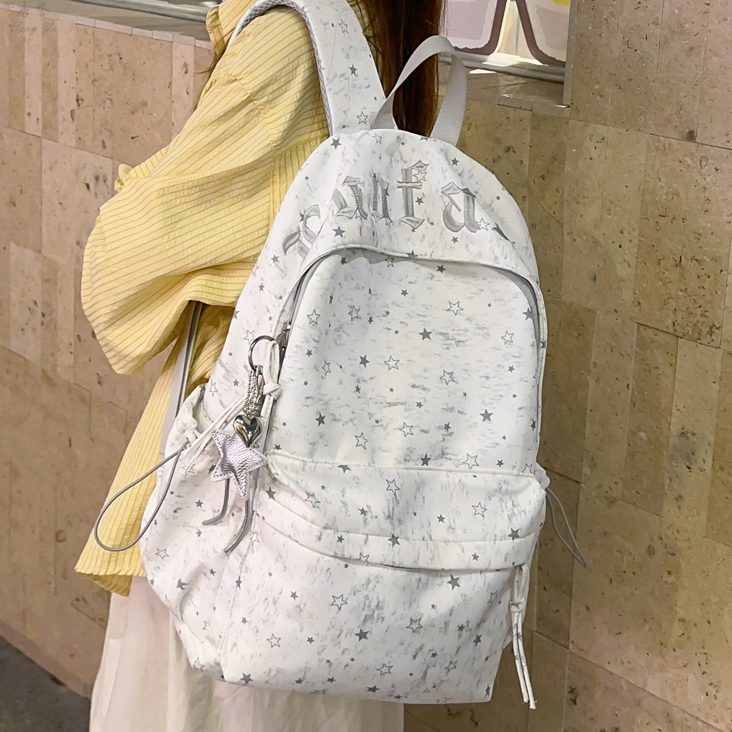 书包女初中生大中生休闲旅行双肩包女学生大容量百搭韩系ins背包