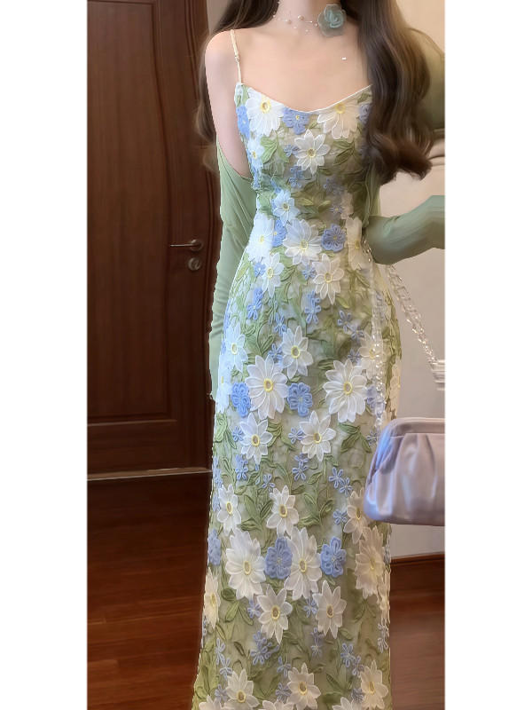 2-Piece French Style Dress Set: Embroidered Camisole - Taobao product photo 2