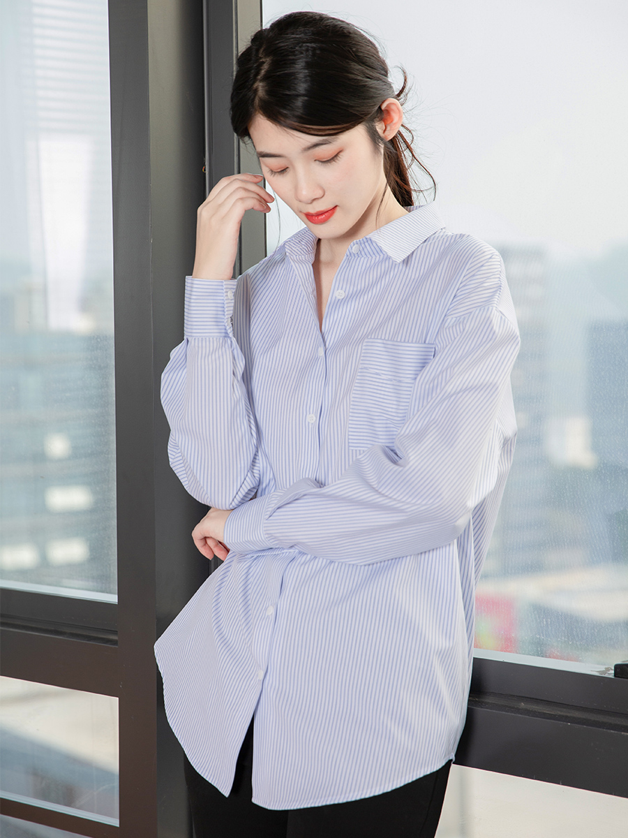 竖条纹白色叠穿内搭港风盐系衬衣