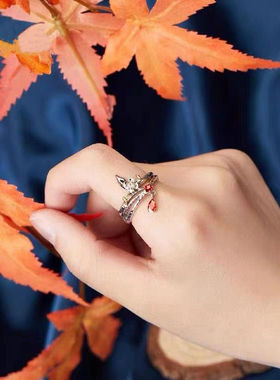 戒指2022年新款动画饰品情侣对戒