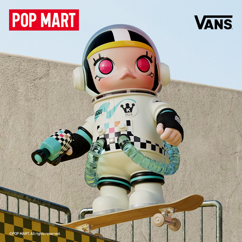 POPMART泡泡玛特MEGA SPACE MOLLY x VANS 1000%范斯大娃手办摆件